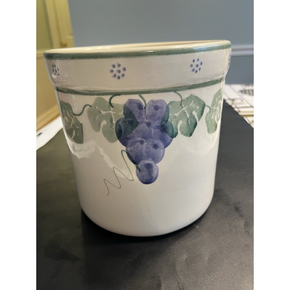 Crock Shop Grape Clusters Utensil Crock